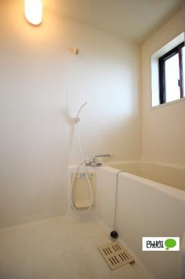 �y���̑��z�@�o�X�^�V�����[