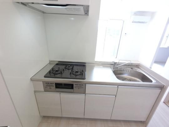 �y���̑��z�@�R���R�����t���V�X�e���L�b�`���ł��B