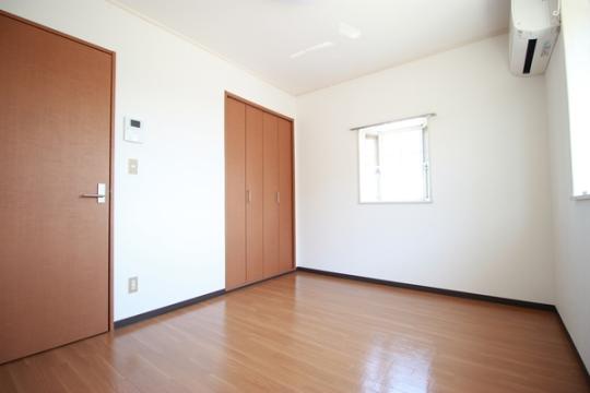 �y���̑��z�@���r���O