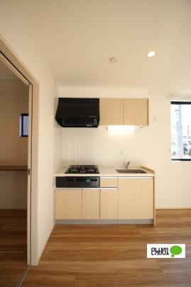 �y���̑��z�@�L�b�`��