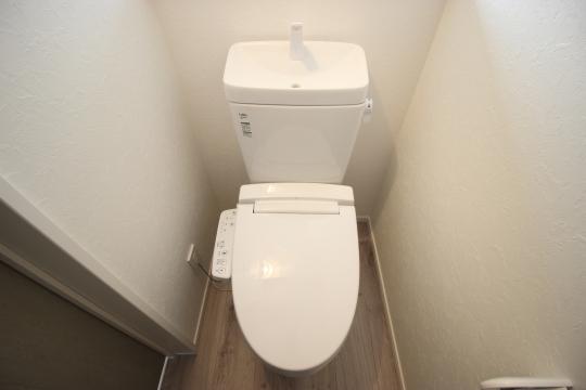 �y���̑��z�@�g�C��