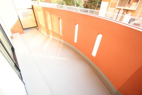 �y���̑��z�@�o���R�j�[