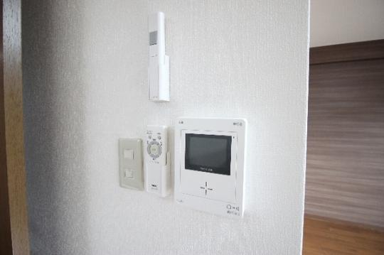 �y���̑��z�@�Z�L�����e�B