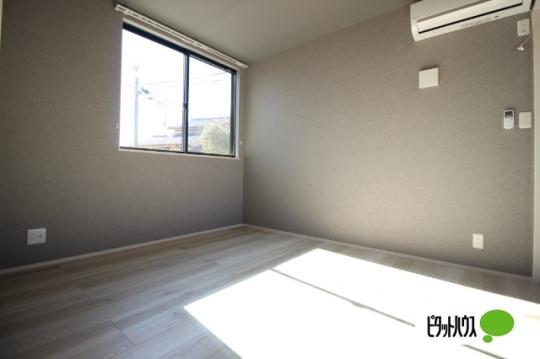 �y���̑��z�@���r���O