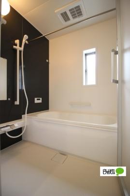 �y���̑��z�@�o�X�^�V�����[