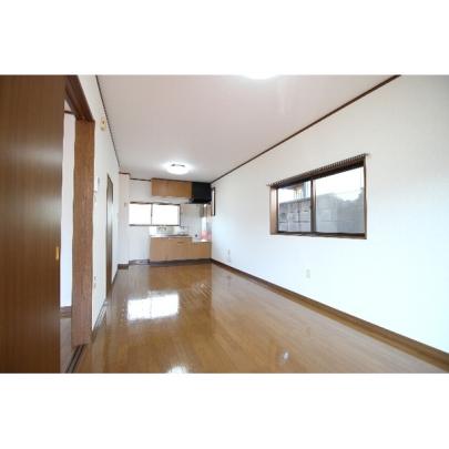 �y���̑��z�@���r���O