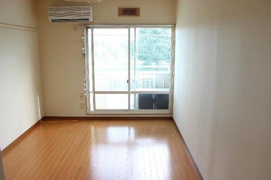 �y���̑��z�@���r���O