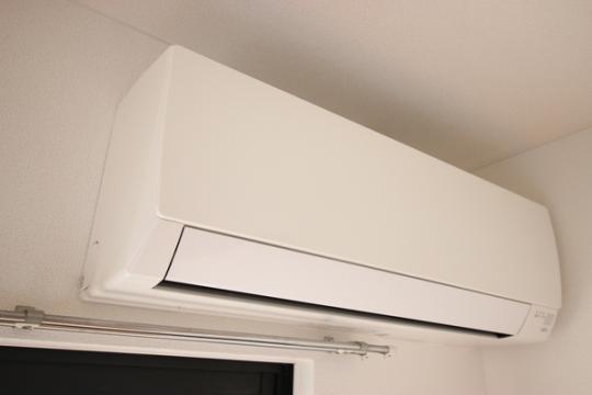 �y���̑��z�@���r���O�G�A�R��