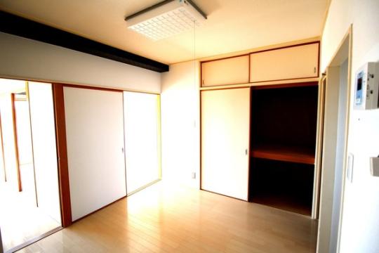 �y���̑��z�@�_�C�j���O