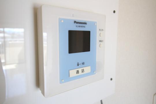 �y���̑��z�@TV�h�A�z��