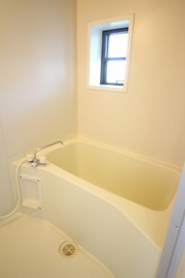 �y���̑��z�@�o�X�^�V�����[