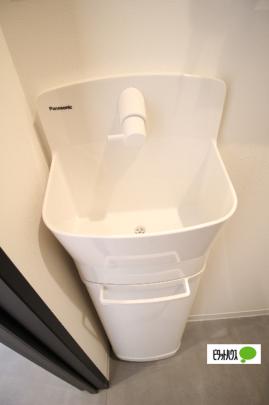 �y���̑��z�@�g�C��