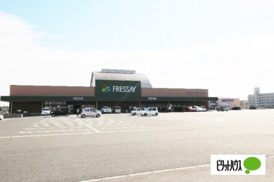 �y���Ӂz�@�t���b�Z�C�x�˓X�F1106m