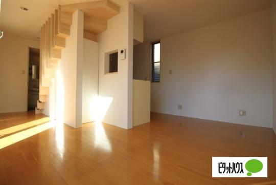 �y���̑��z�@���r���O