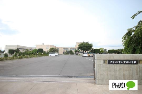 �y���Ӂz�@�ɐ���s���{�����w�Z�F1012m