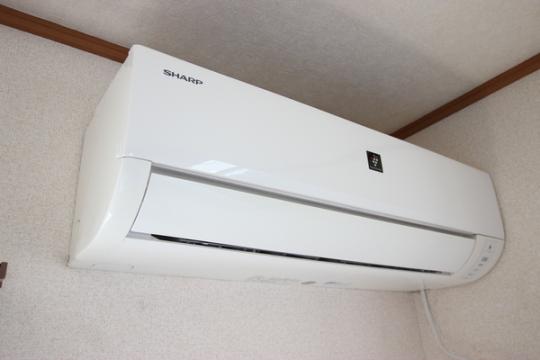 �y���̑��z�@���r���O�G�A�R��