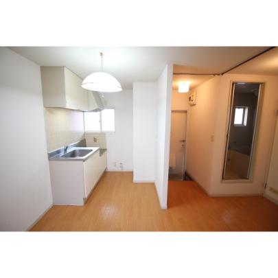 �y���̑��z�@�_�C�j���O�L�b�`��