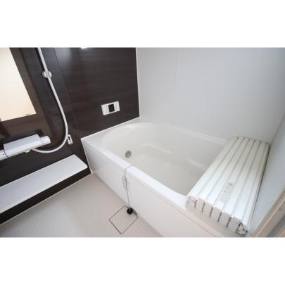 �y���̑��z�@�o�X�^�V�����[