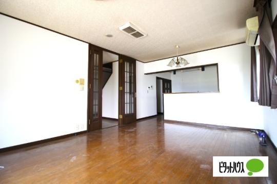 �y���̑��z�@���r���O