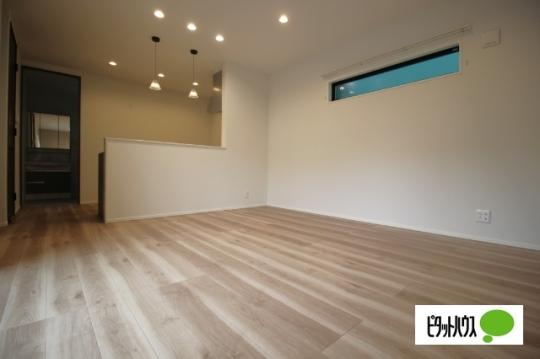 �y���̑��z�@���r���O