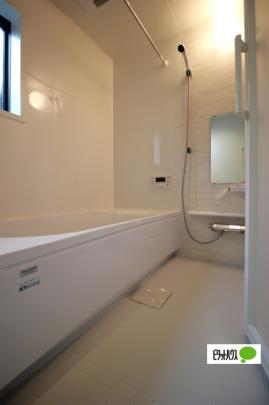 �y���̑��z�@�o�X�^�V�����[