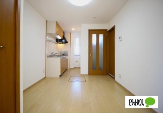 �y���̑��z�@���r���O