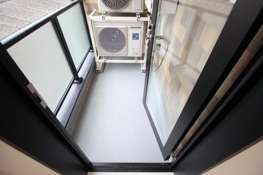 �y���̑��z�@�o���R�j�[