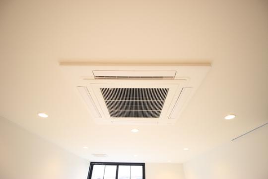 �y���̑��z�@�ݔ�