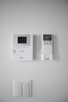 �y���̑��z�@�Z�L�����e�B