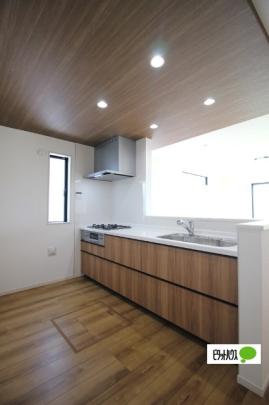 �y���̑��z�@�L�b�`��