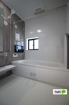 �y���̑��z�@�o�X�^�V�����[