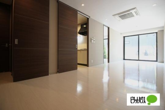 �y���̑��z�@�L�X���r���O��