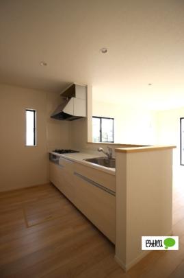 �y���̑��z�@�L�b�`��