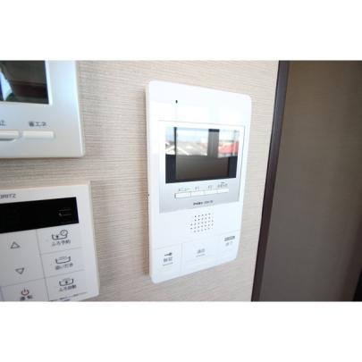 �y���̑��z�@�I�[�g���b�N�h�A�z��