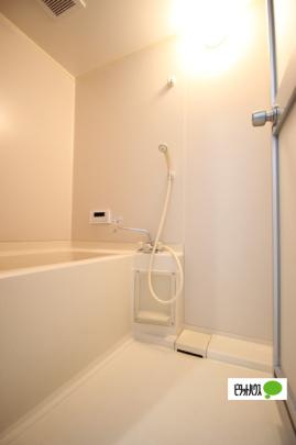 �y���̑��z�@�o�X�^�V�����[