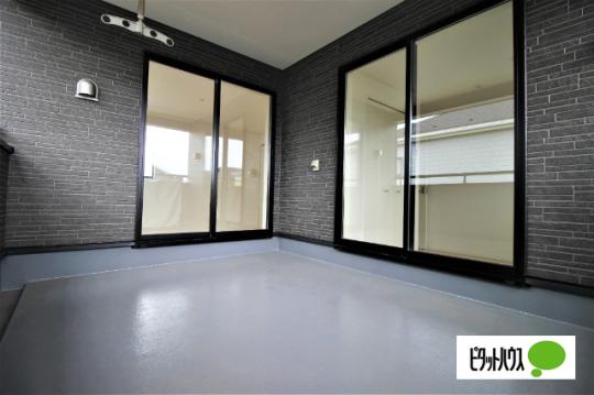 �y���̑��z�@�o���R�j�[