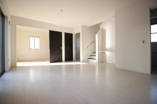 �y���̑��z�@���r���O