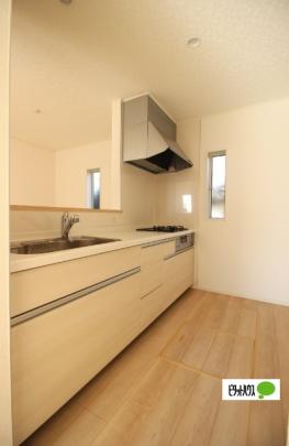 �y���̑��z�@�L�b�`��