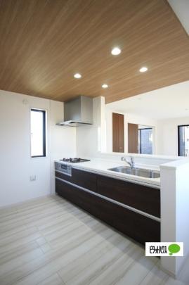 �y���̑��z�@�L�b�`��