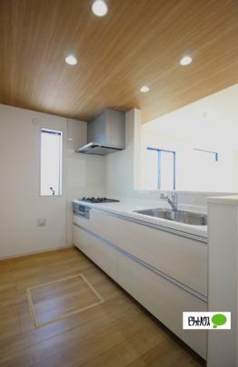 �y���̑��z�@�L�b�`��