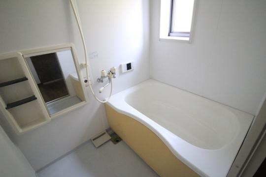 �y���̑��z�@�o�X�^�V�����[