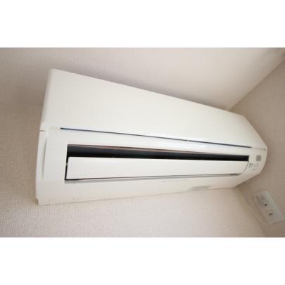 �y���̑��z�@�G�A�R���ݒu�ς݁�