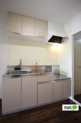 �y���̑��z�@�L�b�`��