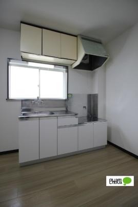 �y���̑��z�@�L�b�`��