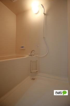 �y���̑��z�@�o�X�^�V�����[