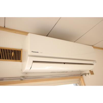 �y���̑��z�@�G�A�R��