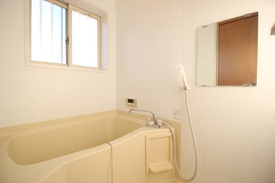 �y���̑��z�@�o�X�^�V�����[