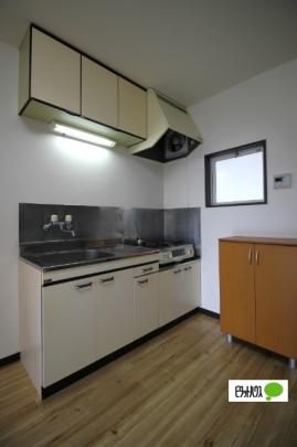 �y���̑��z�@�L�b�`��