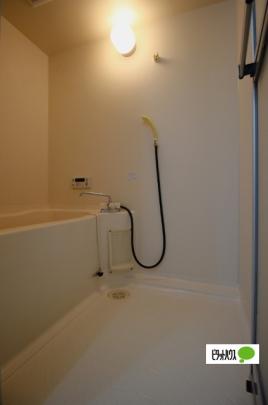 �y���̑��z�@�o�X�^�V�����[