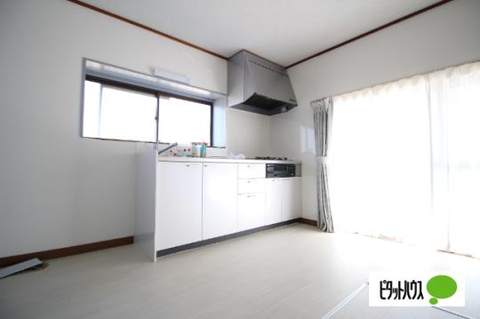 �y���̑��z�@�L�b�`��